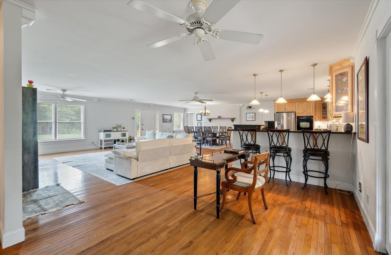 1654 Fern Hill Drive Photo 10