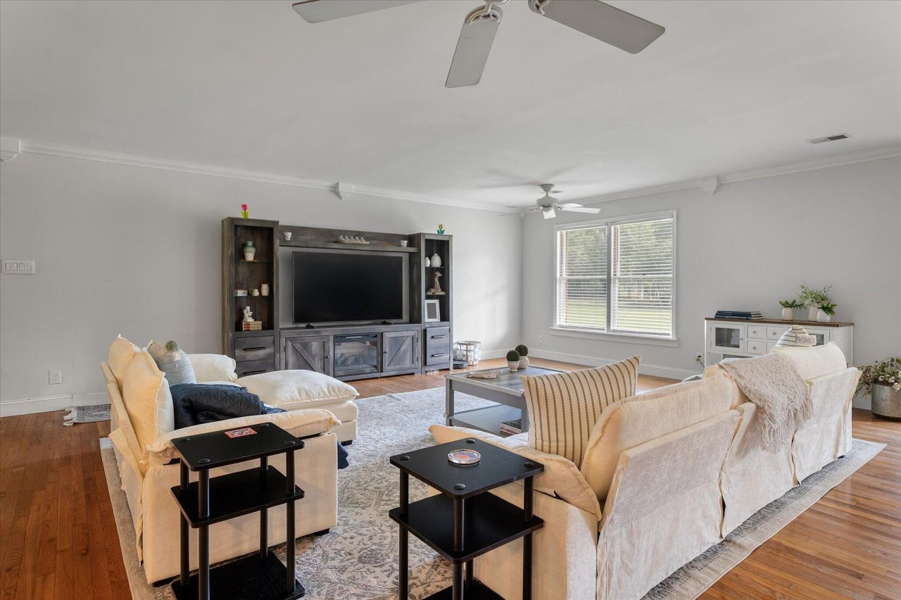 1654 Fern Hill Drive Photo 13