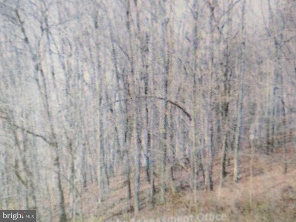 22 RIGHT HAND GAP ROAD, CLAYSBURG, PA 16625