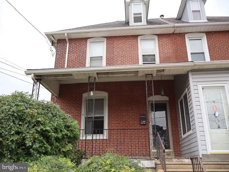 120 N Diamond Street, Clifton Heights, PA 19018 Main Photo