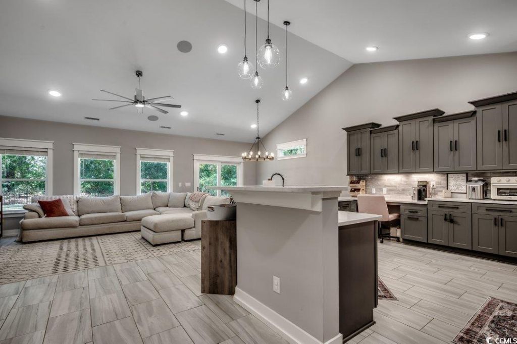 424 Cotton Grass Dr. Photo 6