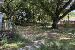 1935 Cosgrove Avenue photo 4