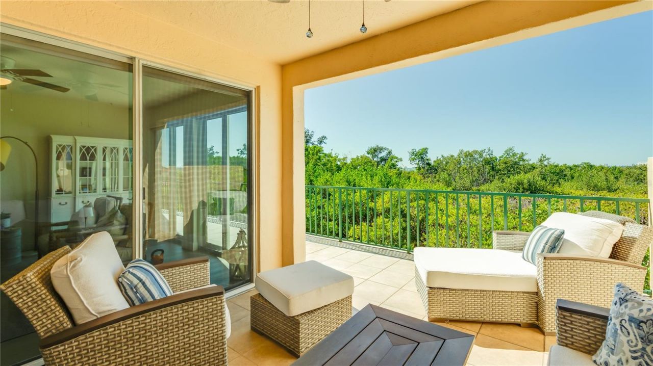 4737 Dolphin Cay Lane S, Unit 107, Saint Petersburg, FL 33711 Photo