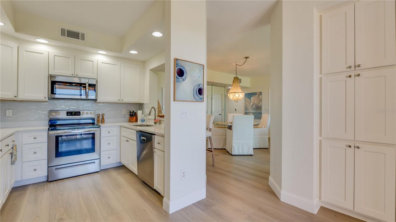 4737 Dolphin Cay Lane S, Unit 107, Saint Petersburg, FL 33711 Photo