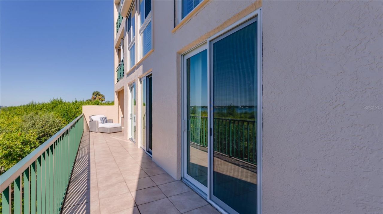 4737 Dolphin Cay Lane S, Unit 107, Saint Petersburg, FL 33711 Photo