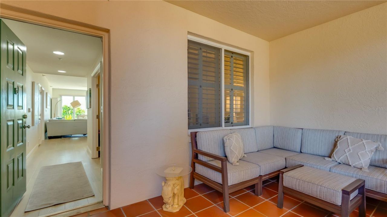 4737 Dolphin Cay Lane S, Unit 107, Saint Petersburg, FL 33711 Photo