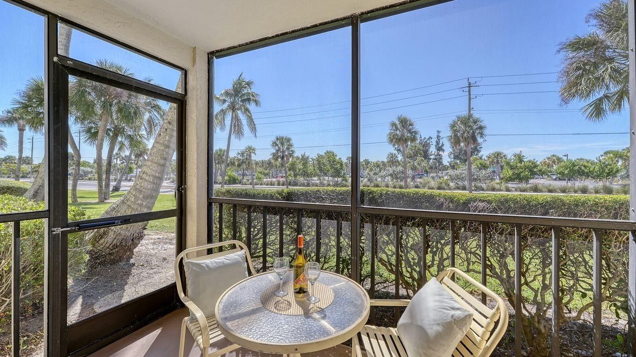 925 Beach Road, Unit 109, Sarasota, FL 34242 Photo