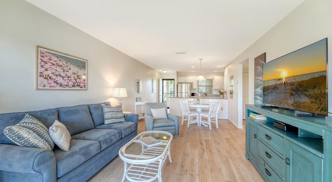 925 Beach Road, Unit 109, Sarasota, FL 34242 Photo