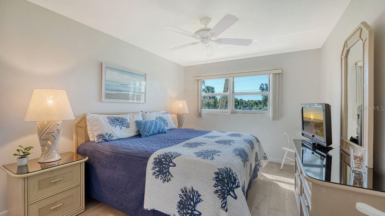 925 Beach Road, Unit 109, Sarasota, FL 34242 Photo