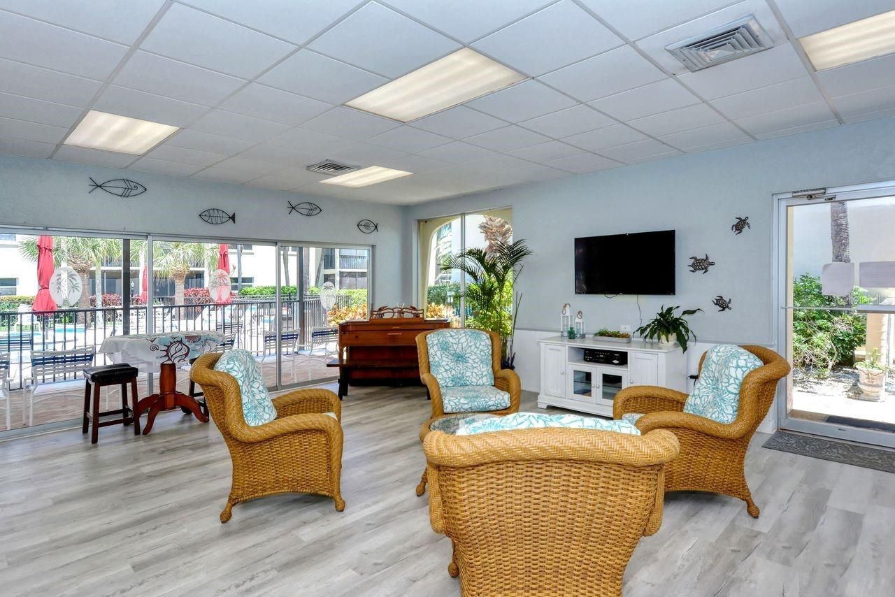 925 Beach Road, Unit 109, Sarasota, FL 34242 Photo