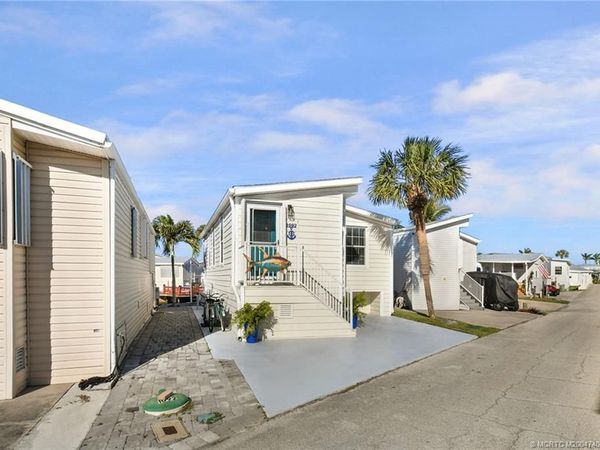 1092 Nettles Boulevard, Jensen Beach, FL 34957