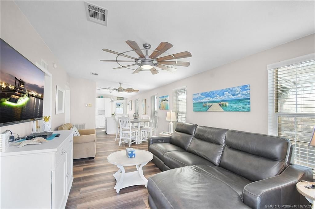 1092 Nettles Boulevard, Jensen Beach, FL 34957 Photo