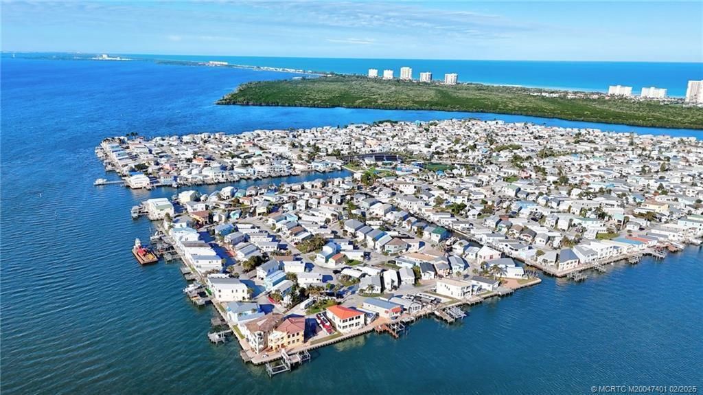 1092 Nettles Boulevard, Jensen Beach, FL 34957 Photo