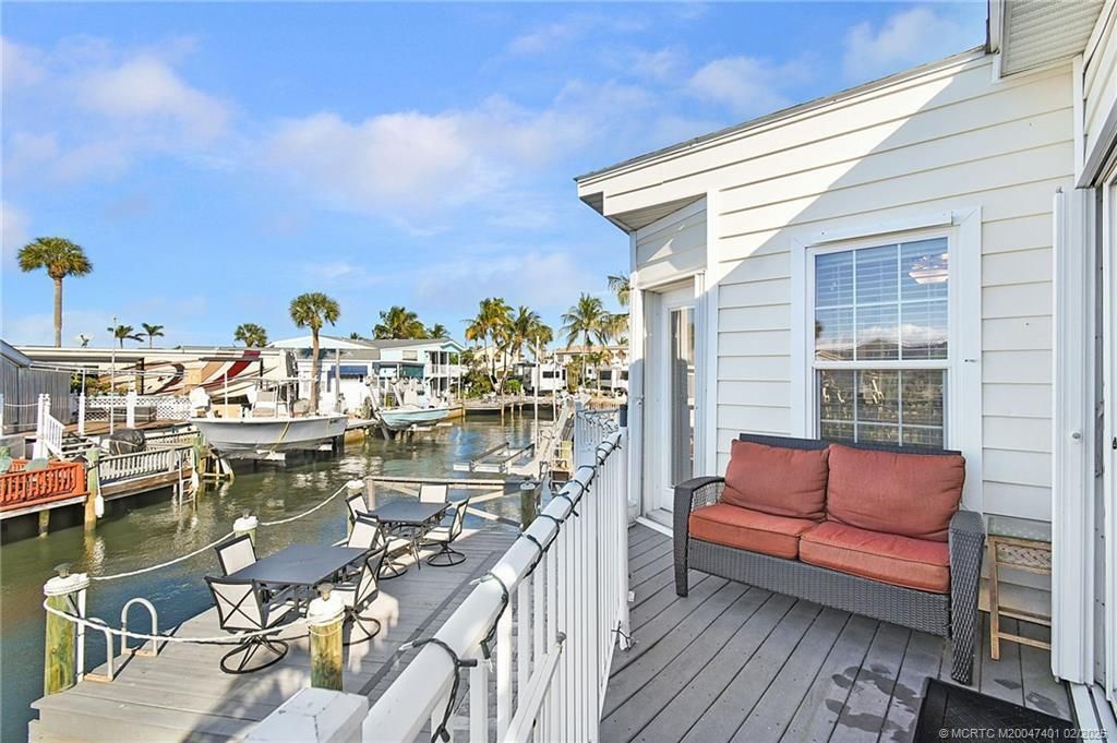 1092 Nettles Boulevard, Jensen Beach, FL 34957 Photo