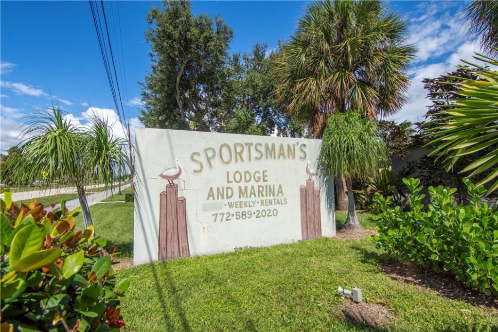 412 Indian River Drive, Sebastian, FL 32958 Photo