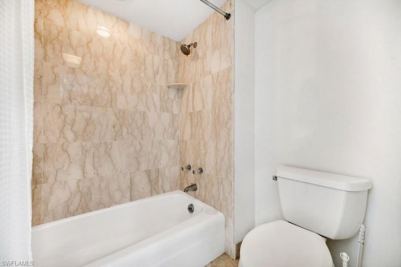 222 Harbour Dr, Unit 312, Naples, FL 34103 Photo