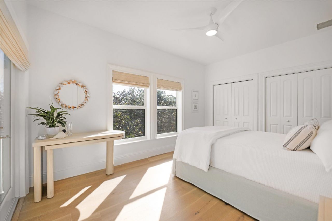 1990 My Tern Court, Sanibel, FL 33957 Photo