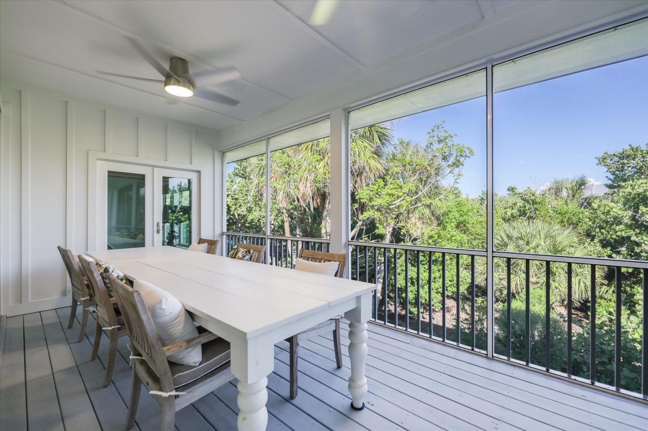 1990 My Tern Court, Sanibel, FL 33957 Photo