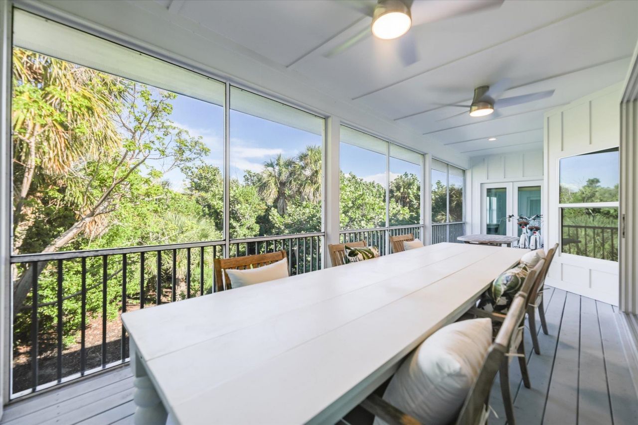 1990 My Tern Court, Sanibel, FL 33957 Photo