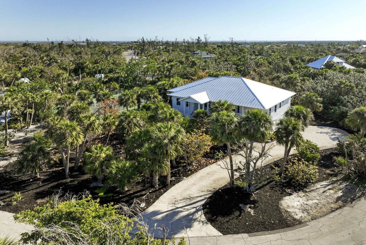 1990 My Tern Court, Sanibel, FL 33957 Photo