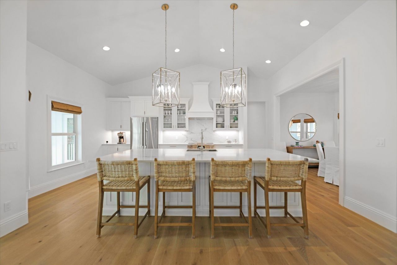 1990 My Tern Court, Sanibel, FL 33957 Photo