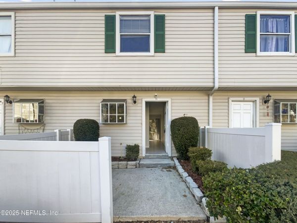 111 E 1ST Street, Unit 10, Jacksonville, FL 32206