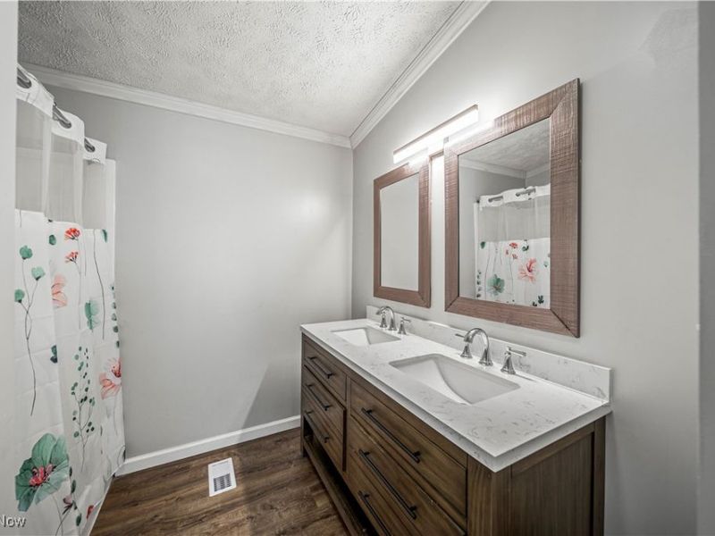 151 Oaktree Lane, Hiram, OH 44234 Photo 14