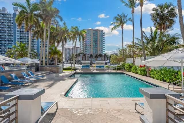 2670 E Sunrise Boulevard, Unit 318, Fort Lauderdale, FL 33304 Photo