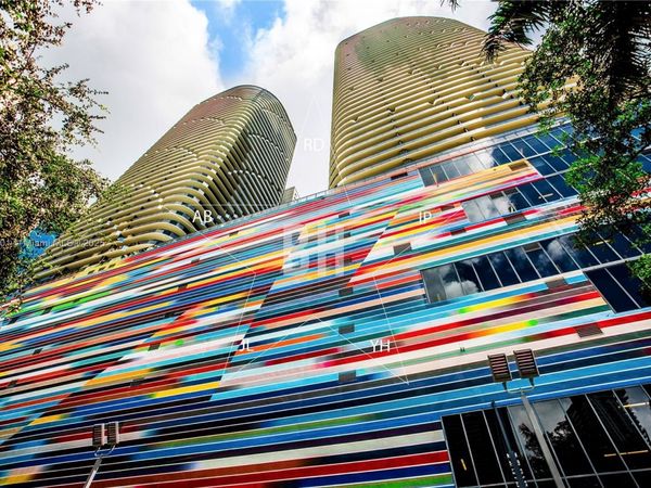 55 SW 9th ST, Unit 3006, Miami, FL 33130