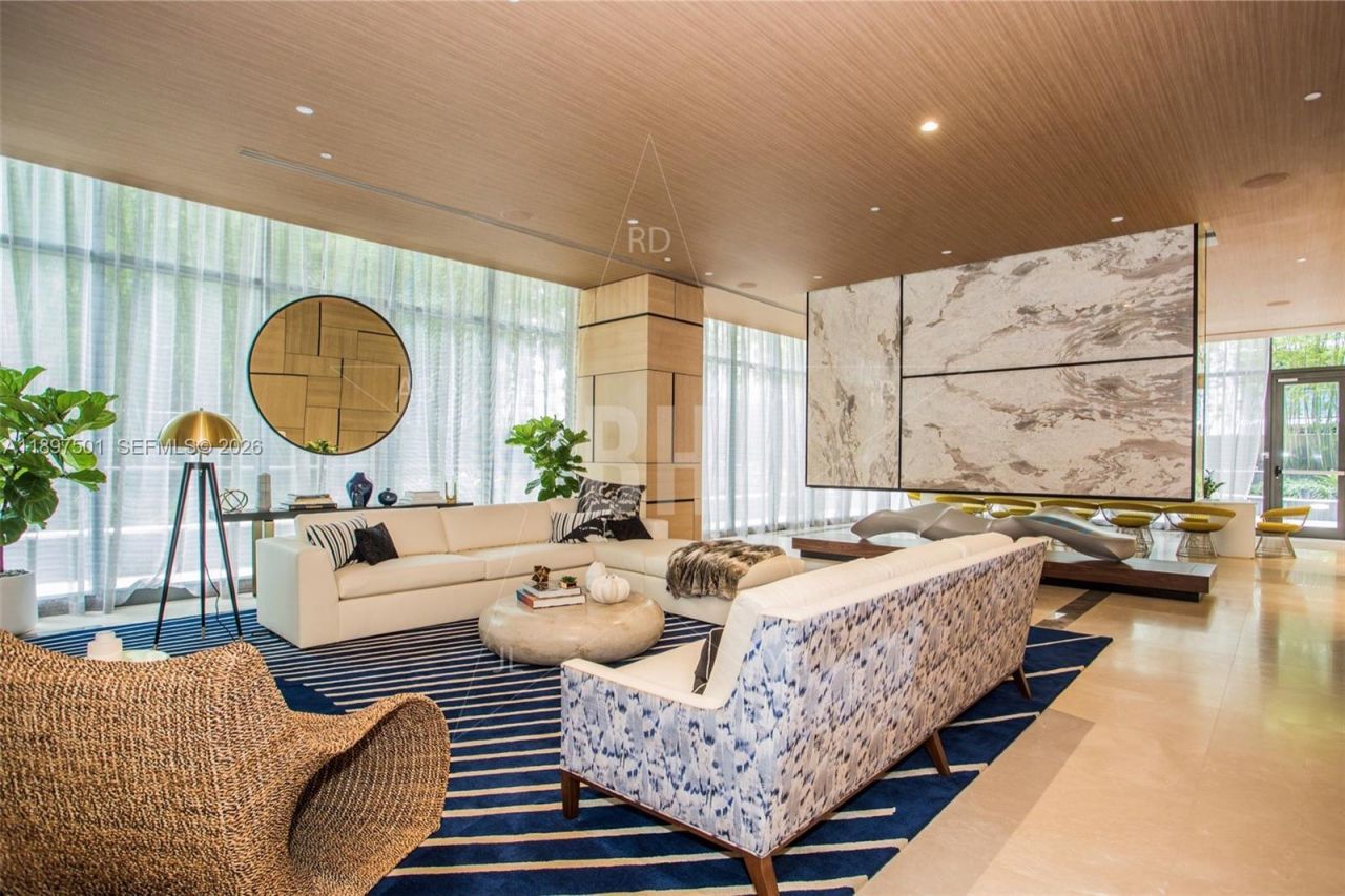 55 SW 9th St, Unit 3006, Miami, FL 33130 Photo