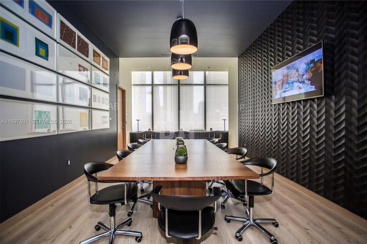 55 SW 9th St, Unit 3006, Miami, FL 33130 Photo