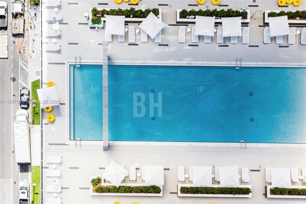 55 SW 9th St, Unit 3006, Miami, FL 33130 Photo