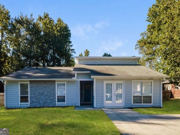 3240 Trotters Walk Circle, Snellville, GA 30078