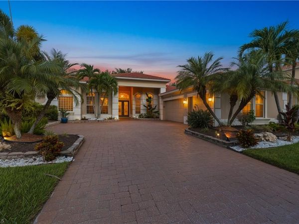 19464 La Serena DR, ESTERO, FL 33967