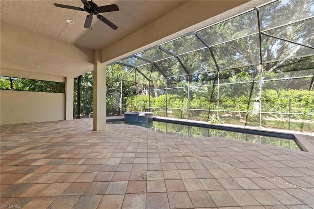 19464 La Serena Dr, Estero, FL 33967 Photo