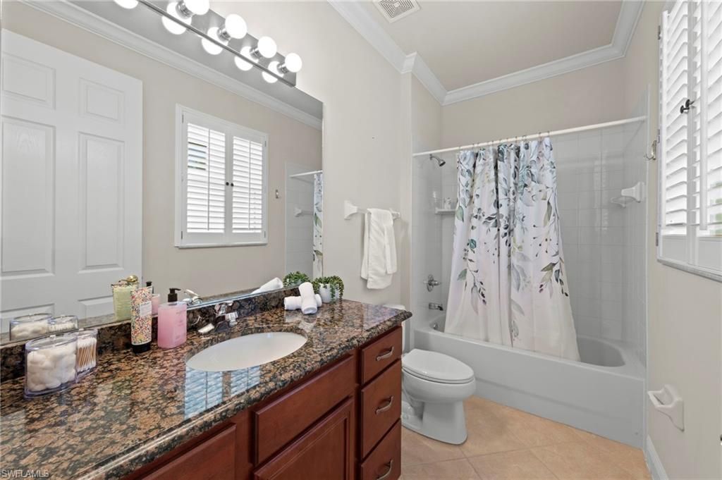 19464 La Serena Dr, Estero, FL 33967 Photo