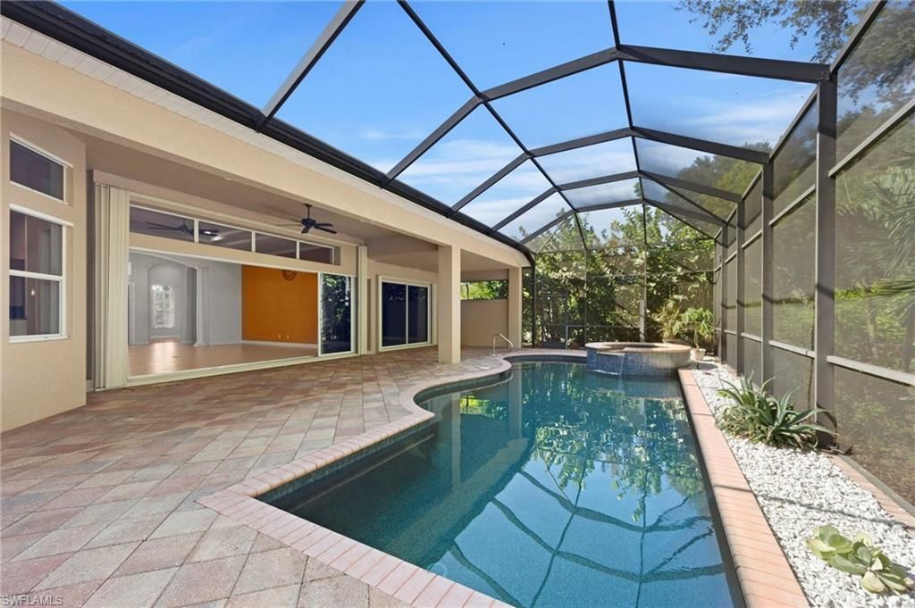 19464 La Serena Dr, Estero, FL 33967 Photo