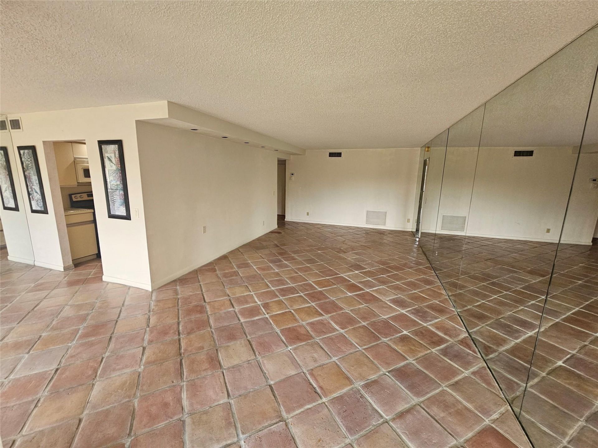 4770 Fountains Drive S, Unit 303, Greenacres, FL 33467 Photo