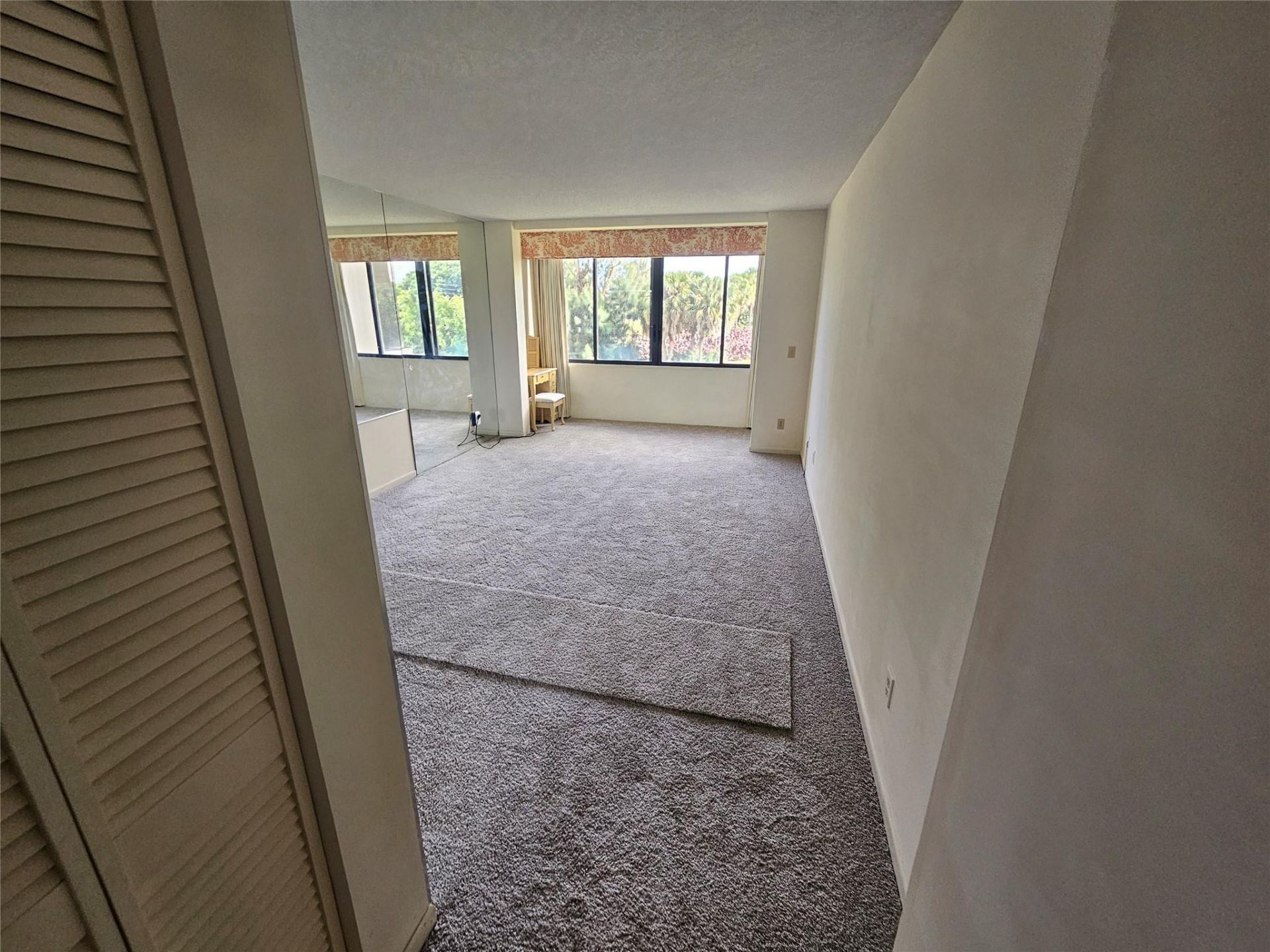 4770 Fountains Drive S, Unit 303, Greenacres, FL 33467 Photo