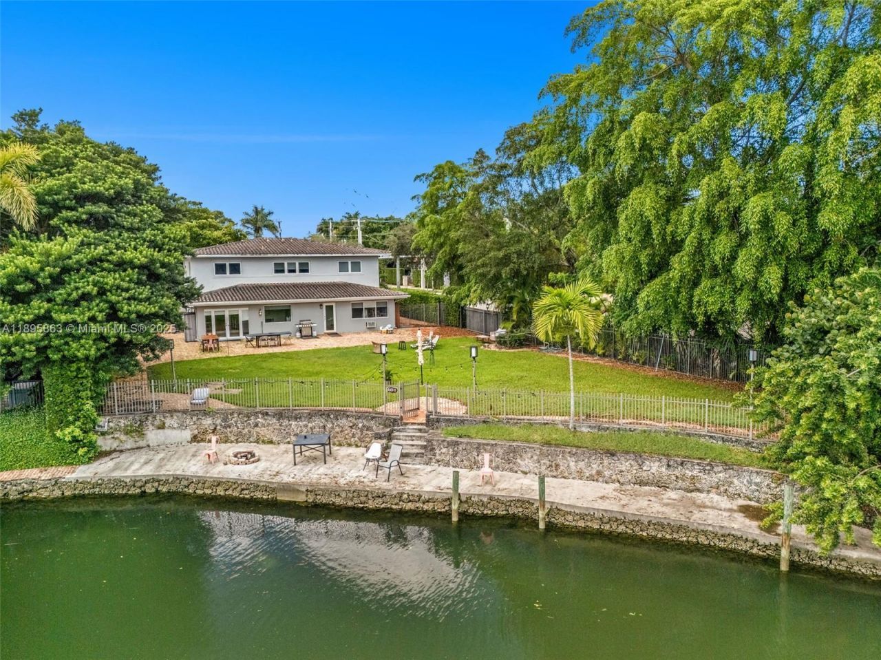 4801 University Dr, Coral Gables, FL 33146 Photo