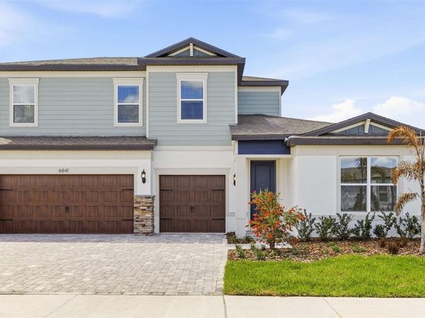 6841 JARED OAKS DRIVE, WESLEY CHAPEL, FL 33545