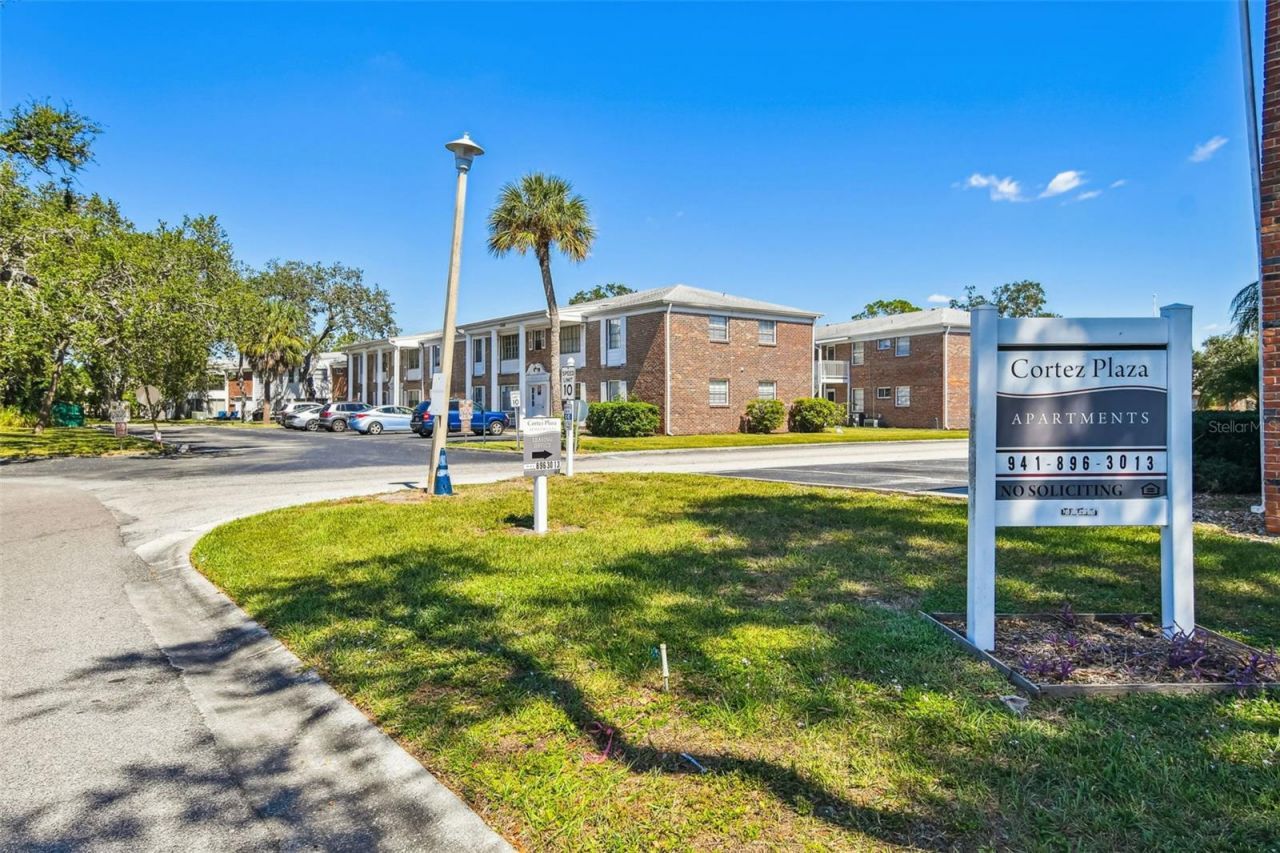 4507 9th Street W, Unit E1, Bradenton, FL 34207 Photo