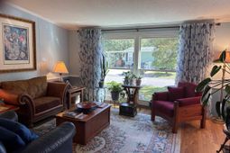 3308 Shagbark Trail photo 4