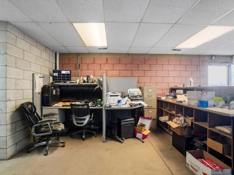 2835 E Hill Avenue, Toledo, OH 43607 Photo 12