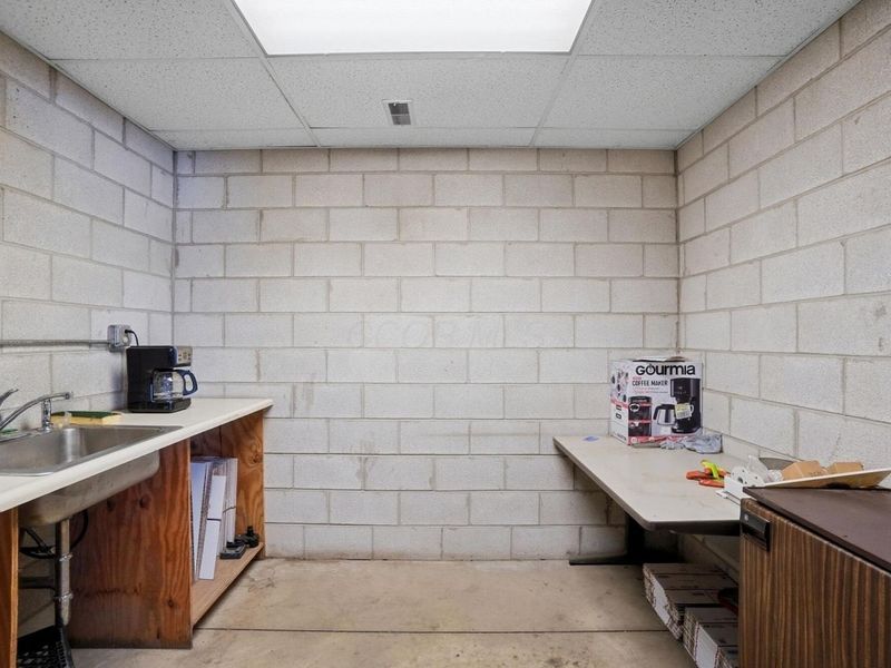 2835 E Hill Avenue, Toledo, OH 43607 Photo 15