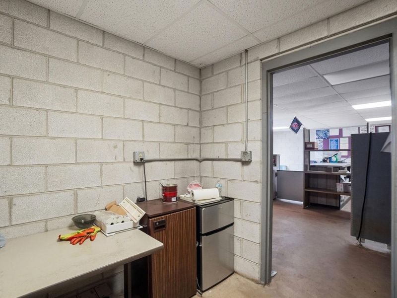 2835 E Hill Avenue, Toledo, OH 43607 Photo 17