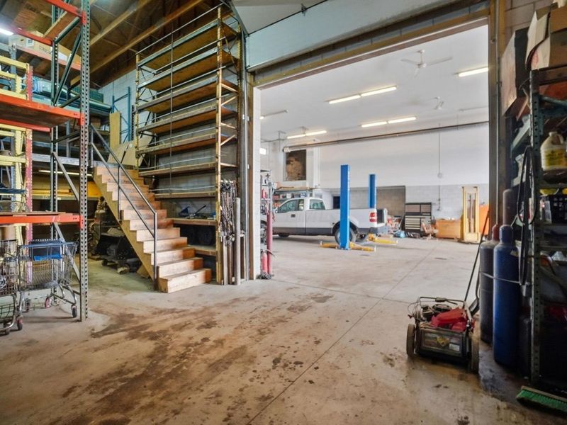 2835 E Hill Avenue, Toledo, OH 43607 Photo 38