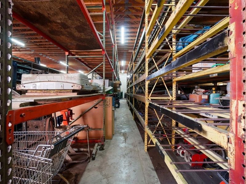 2835 E Hill Avenue, Toledo, OH 43607 Photo 39