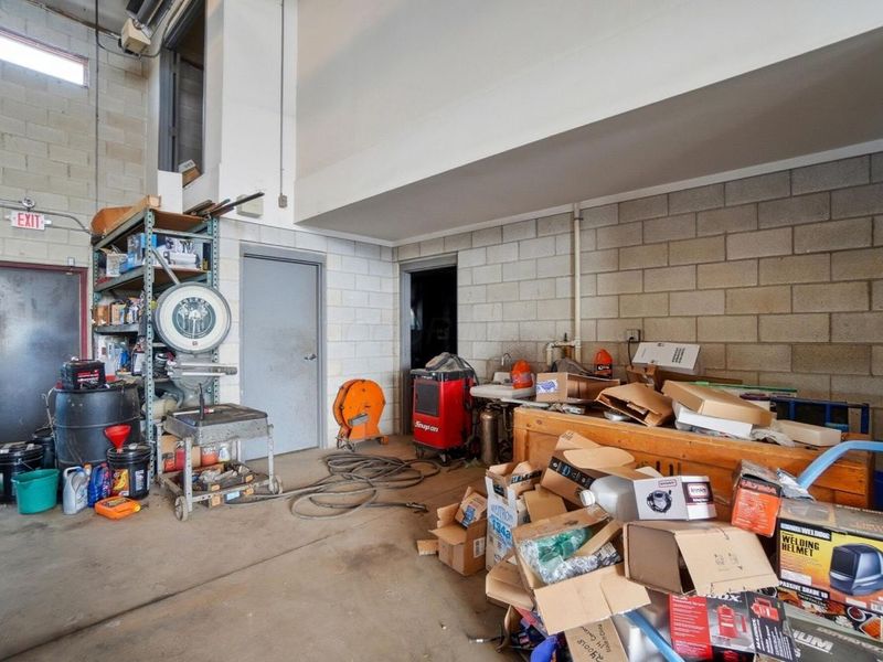 2835 E Hill Avenue, Toledo, OH 43607 Photo 62