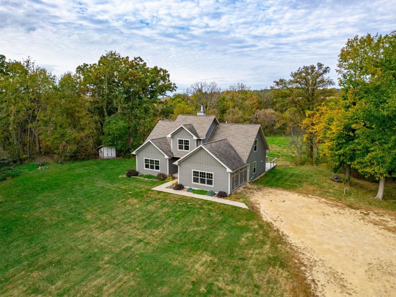 166 S Rocky Hill Road, Galena, IL 61036 Main Photo